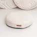 Coco Teddy beige clair adorable coussin rond