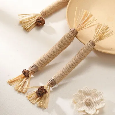 IntiMeg  Bâton de dentition pour chat Feather Bell