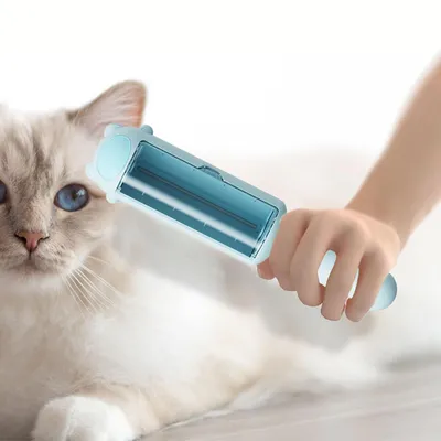 Living123 Brosse anti - poils pour chat et chien