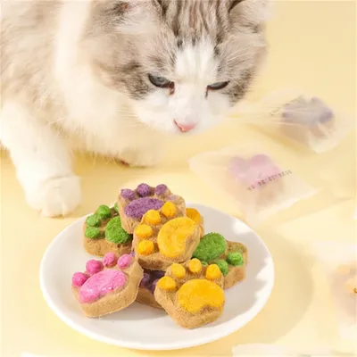 IntiMeg Snacks pour chat en forme de pattes de chat