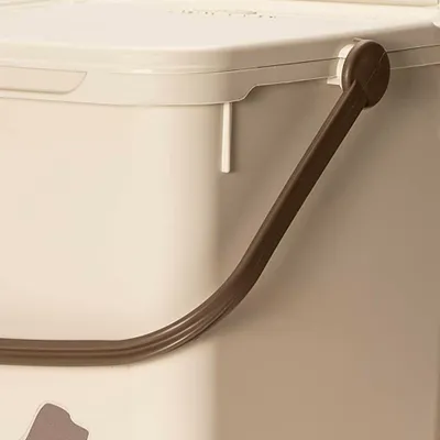 ArtPlast Récipient avec couvercle et poignée en plastique