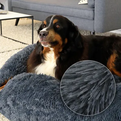 lionto Donut-Hundebett aus weichem Plüsch mit rutschfester Unterseite lionto Donut-Hundebett aus weichem Plüsch mit rutschfester Unterseite