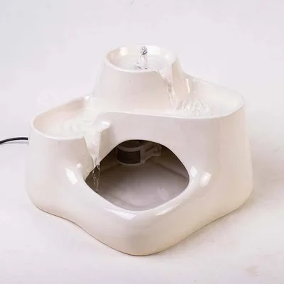 Fontaine à eau moderne pour chat en céramique – Miaustore