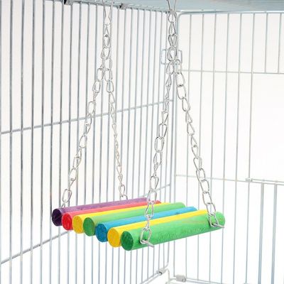 FurryFusion Juguete para loros con puente colgante arcoíris