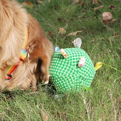 FurryFusion Bille à Cloche en Peluche pour Chats et Chiens