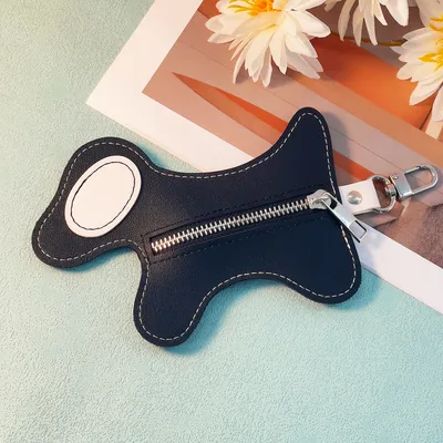 FurryFusion Distributeur de sacs à excréments pour chien en cuir