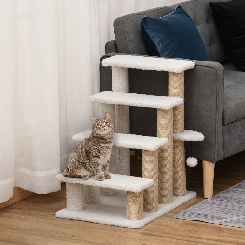 Échelle et arbre à chat : confort, jeu et bien-être pour votre compagnon