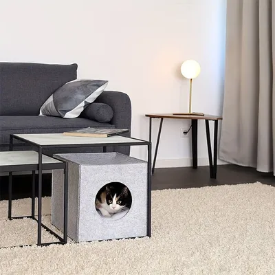 UAMLY Une grotte pour chat en feutre avec un coussin