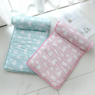 FurryFusion Lit en soie de glace Tapis pour animaux de compagnie FurryFusion Lit en soie de glace Tapis pour animaux de compagnie