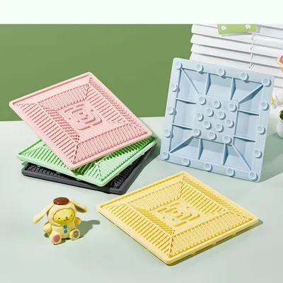 FurryFusion Bol en silicone pour chien et chat, anti - renversement