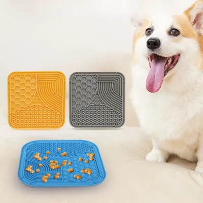 FurryFusion Tapis de lechage pour chien