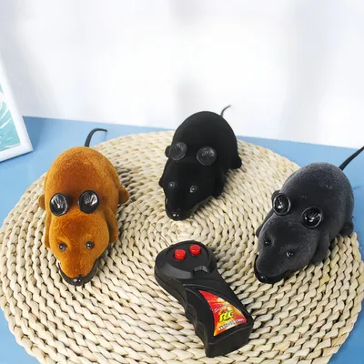 FurryFusion Juguete de simulación de rata y gato con control remoto