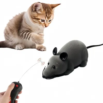 FurryFusion Juguete de simulación de rata y gato con control remoto