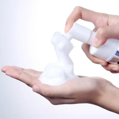 FurryFusion Mousse nettoyante pour pattes de chien et chat