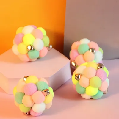 FurryFusion Boules en peluche pour chat  lot de 4