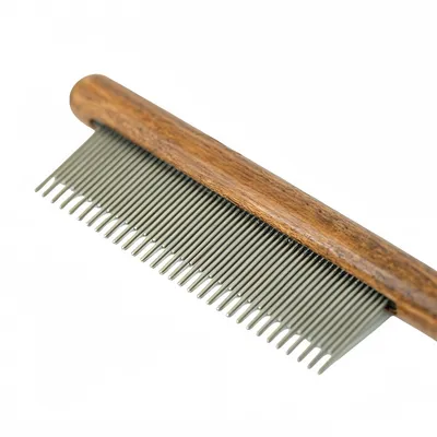 FurryFusion Peigne pour animaux de compagnie en bois