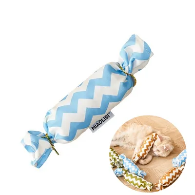 IntiMeg Coussin pour chat avec herbe à chat IntiMeg Coussin pour chat avec herbe à chat