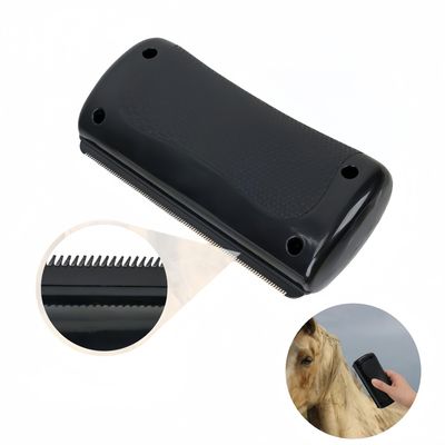 Furry Fusion Couteau de toilettage pour chevaux