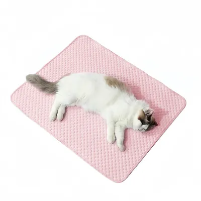 FurryFusion Tapis rafraîchissant pour animaux  77x55cm