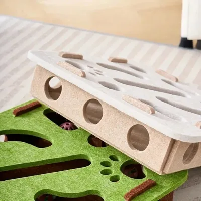 Pet Planet Chats Boîte en Feutre de Labyrinthe Éducatif