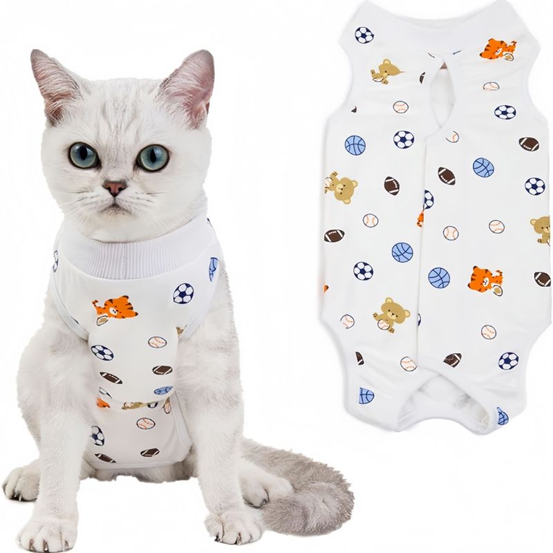 FurryFusion Genesungsanzug für Katzen mit Fußballmotiv