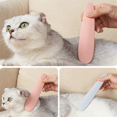 Pet Planet Peigne en forme de langue de chat