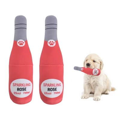 Pet Planet Chiens Vin Rouge Deux Jouets à Couinement