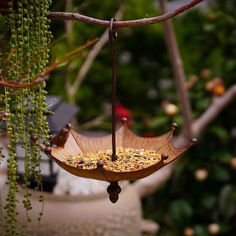 UAMLY Bain d'oiseaux suspendu en forme de parapluie