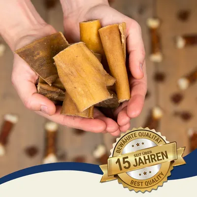 Lyra Pet® Peau de tête de bœuf sections 4 - 8 cm