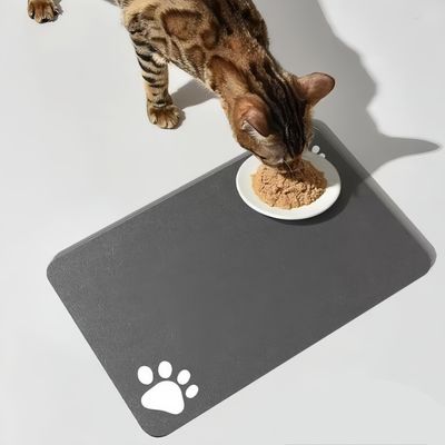 FurryFusion Tapis d'alimentation Paw Print pour chat et chien