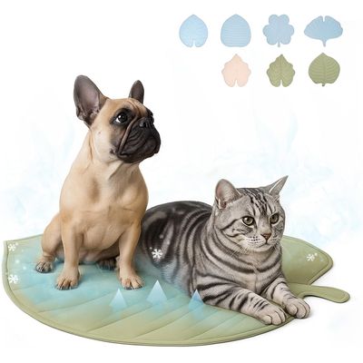 Qinhul Tapis rafraîchissant en forme de feuille pour chats et chiens