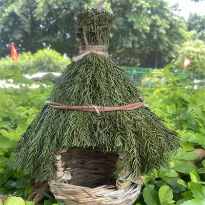 IntiMeg Nid en paille tissé à la main