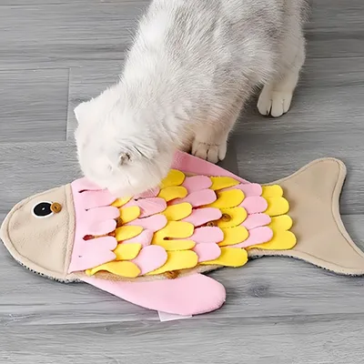 FurryFusion Tapis renifleur en forme de poisson pour chat