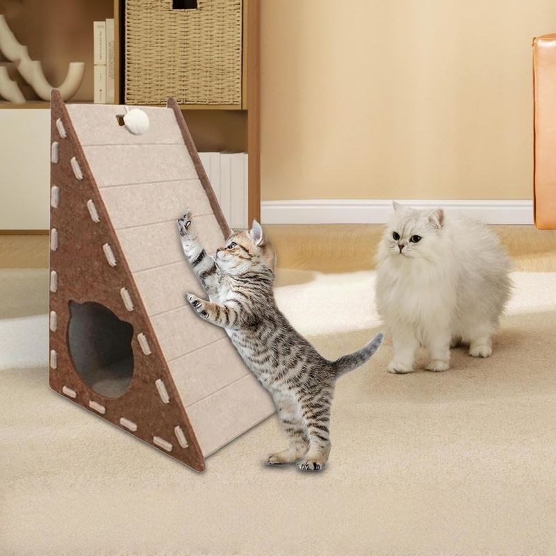 ZooVenture Griffoir en feutre pour chat