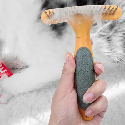 IntiMeg Brosse de Toilettage Extensible pour Chien et Chat