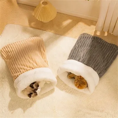 IntiMeg Niche semi - fermée en forme de sac de couchage pour chat