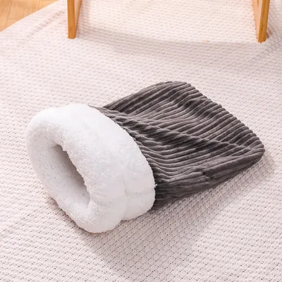 IntiMeg Niche semi - fermée en forme de sac de couchage pour chat