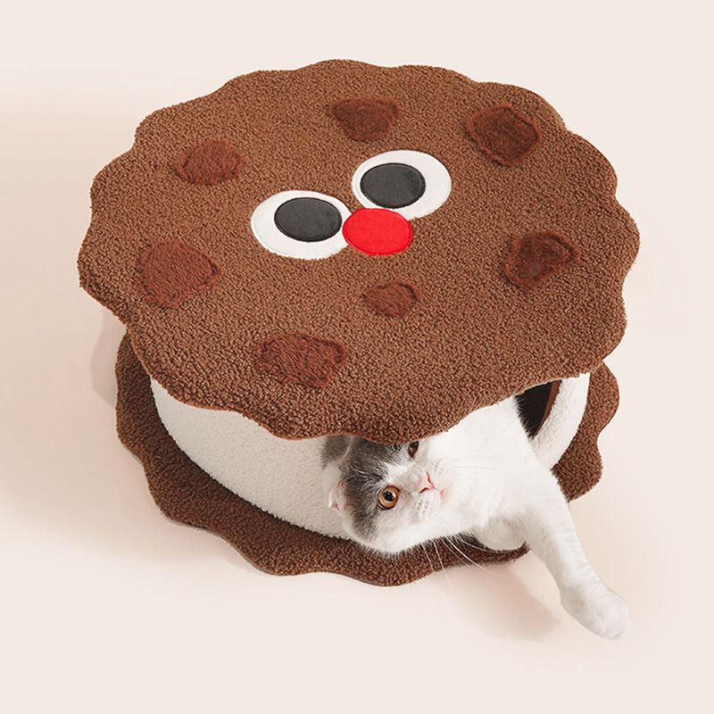 Lit pour chat fermé en forme de biscuit