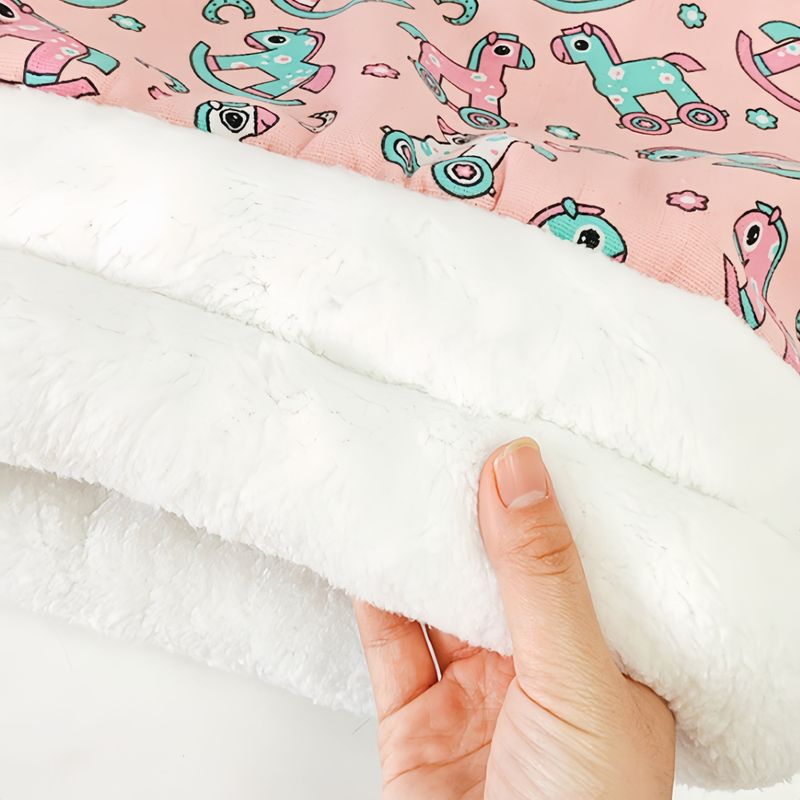 FurryFusion Sac de couchage chaud pour chat
