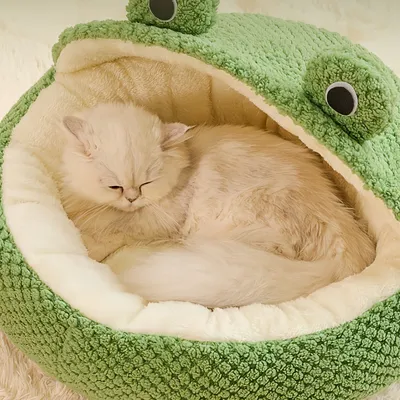 FurryFusion Cama para gatos semicerrada con forma de rana