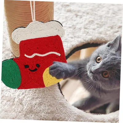 Qinhul Tapis à gratter en sisal pour chat en forme de chaussette de Noël