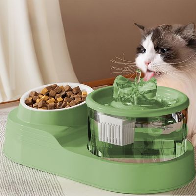 Distributeur d'eau pour chat 2 en 1