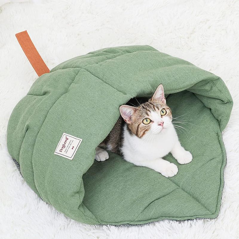 IntiMeg Sac de couchage Leaf pour chat