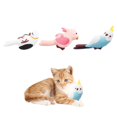 Oiseau en peluche pour chat avec herbe à chat