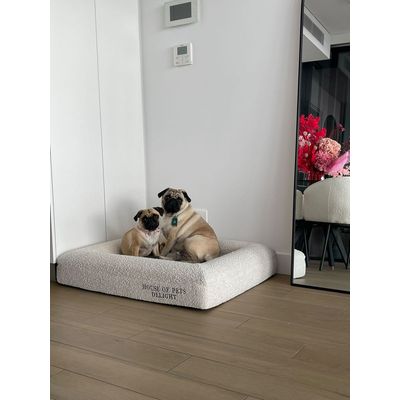 Lit pour chien en mousse à mémoire de forme bouclée