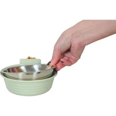 Mangeoire en plastique vert et inox pour lapin et cochon d'Inde.