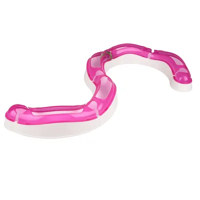 Tunnel interactif pour chat avec balle