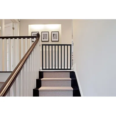 Barrière Safetots haut d'escaliers bois 63,5–105,5 cm noir Barrière Safetots haut d'escaliers bois 63,5–105,5 cm noir