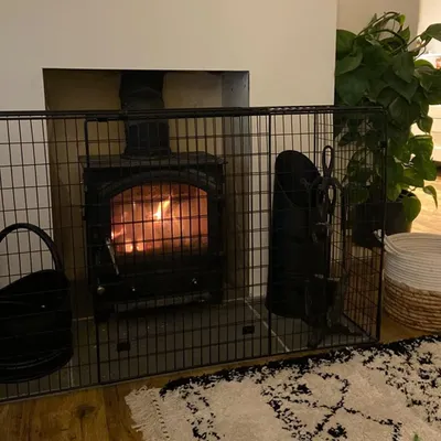 Safetots Pare-feu Original, Barrière de Sécurité Cheminée 84,5cm - 155cm Safetots Pare-feu Original, Barrière de Sécurité Cheminée 84,5cm - 155cm