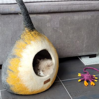 Maison pour chat en feutre de laine artisanale Potir